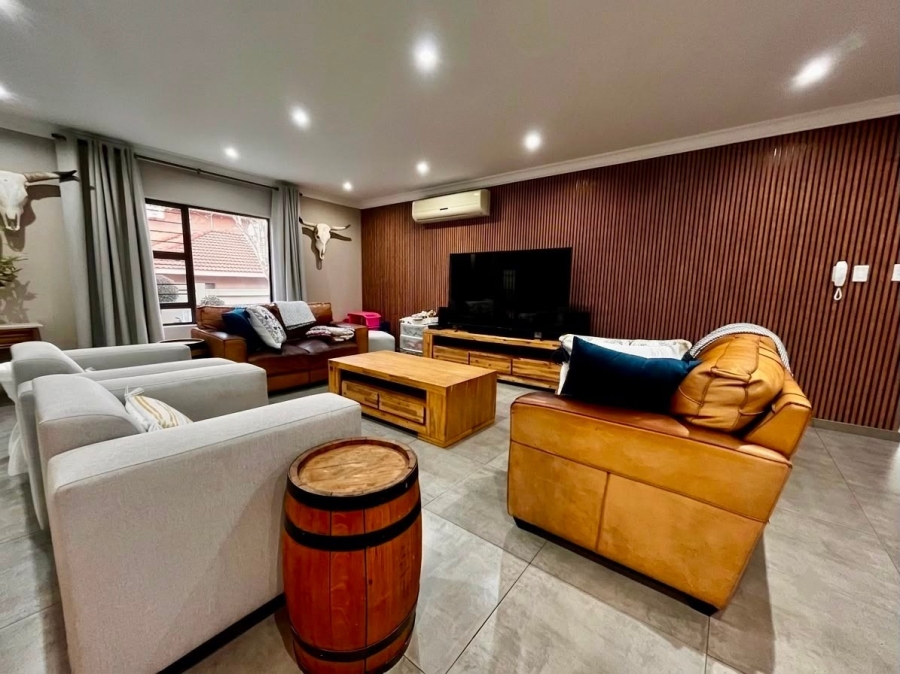 4 Bedroom Property for Sale in Boschdal North West